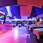 Melody Bed & Breakfast 2*