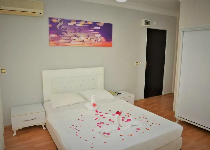 Melody Bed & Breakfast 2*