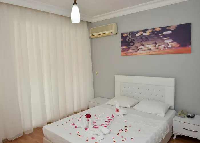 Melody Bed & Breakfast 2*