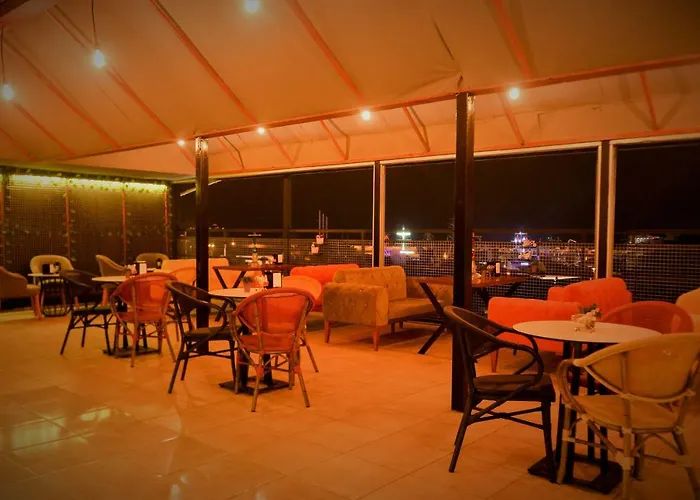 Melody Bed & Breakfast 2*