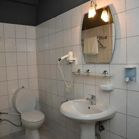 Melody Bed & Breakfast 2*