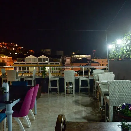 Melody Alanya