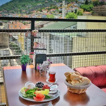 Oda ve Kahvaltı Melody Alanya