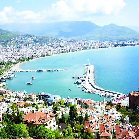 Melody לינה וארוחת בוקר 2*